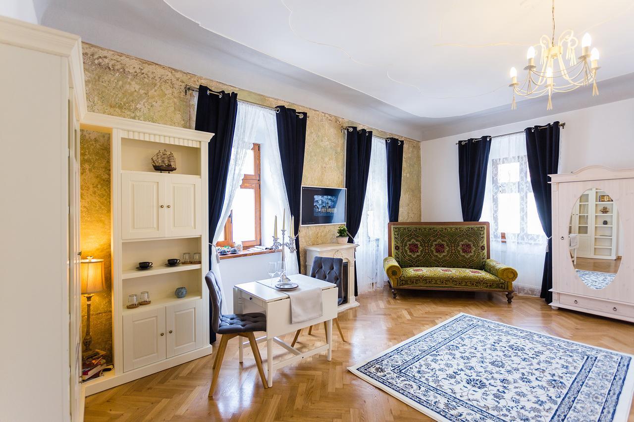 Apartmán Crown Jewels Centre Sibiu Exteriér fotografie